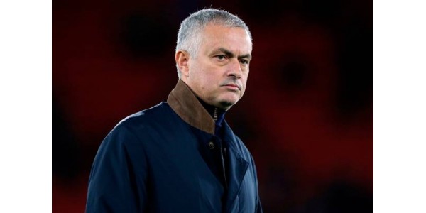 Mourinho kiest de reden voor Tottenham Hotspur